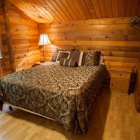 Willow Spring Lake Texoma Camping Resort Cabin 4 מראה חיצוני תמונה