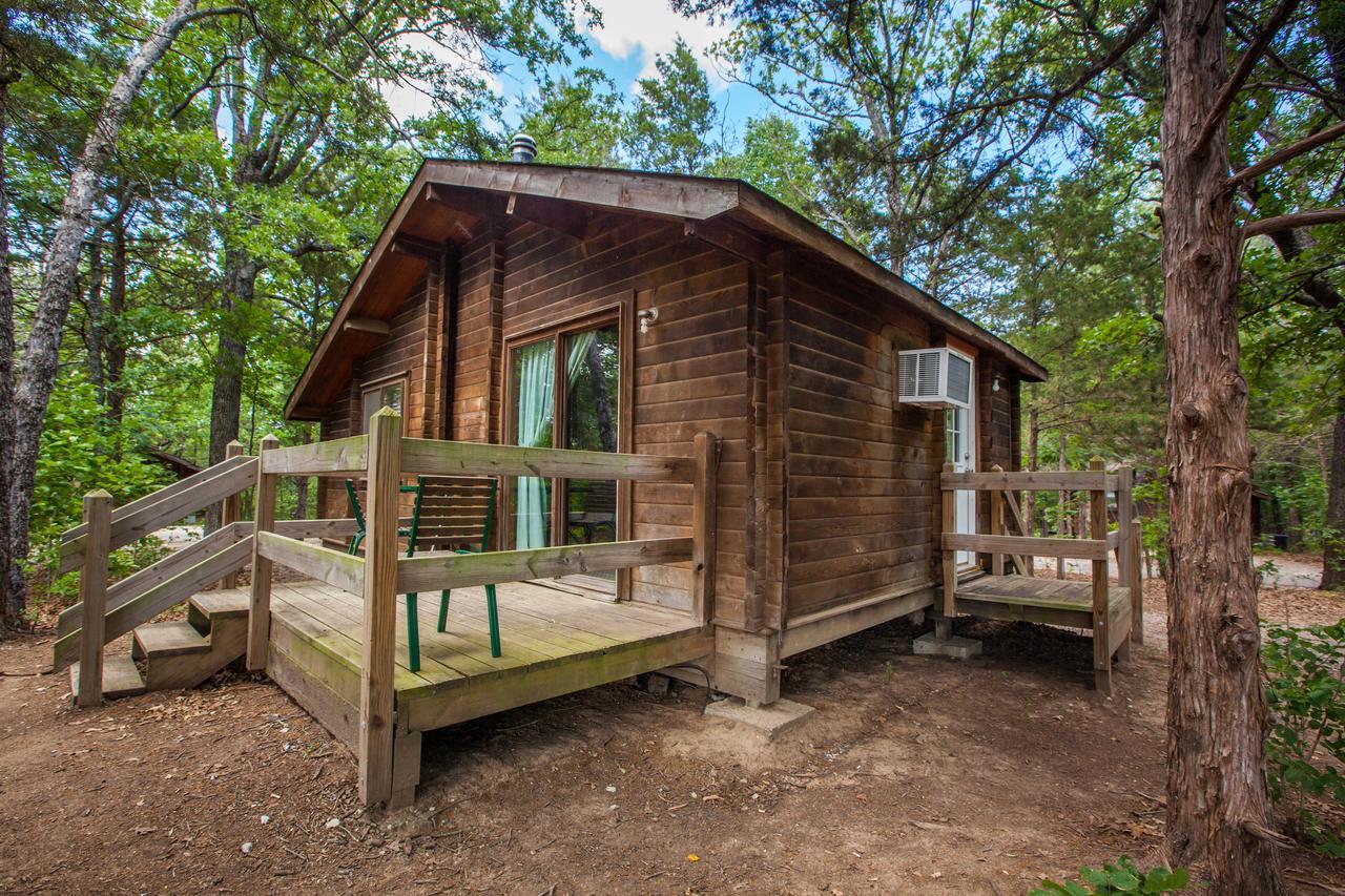 Willow Spring Lake Texoma Camping Resort Cabin 4 מראה חיצוני תמונה